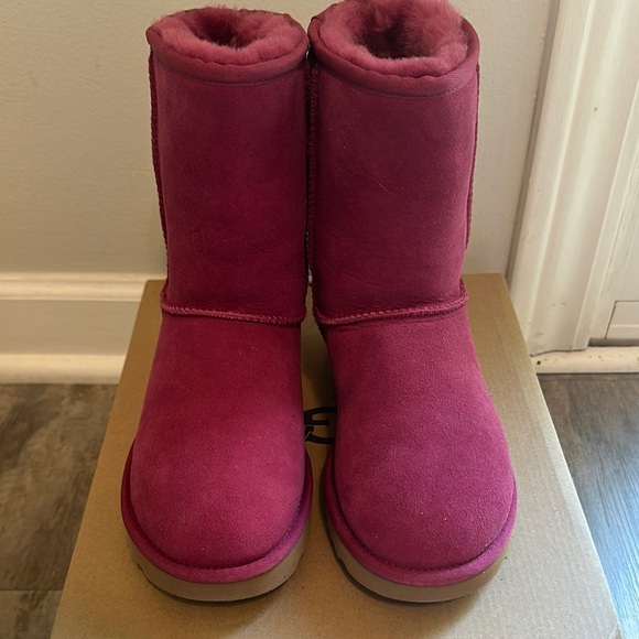 UGG Pink Classic Short II Boots - Picture 8 of 12